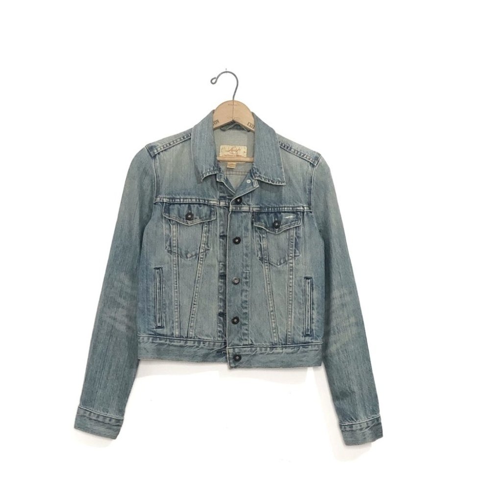 Levi’s | Denim Trucker Jacket